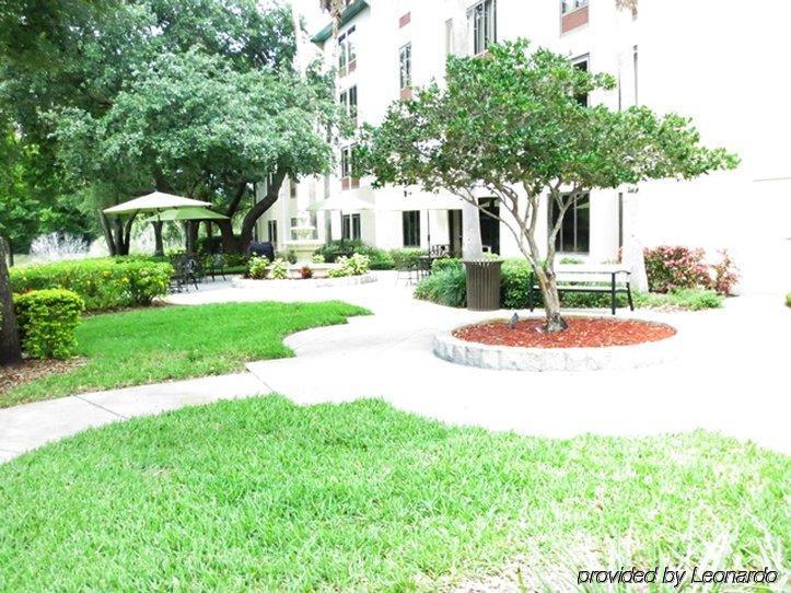 Holiday Inn Express Tampa-Brandon By Ihg Dış mekan fotoğraf